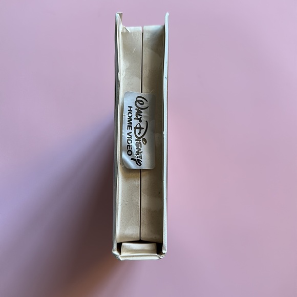 Vintage The Hunchback of Notre Dame VHS movie - Picture 3 of 12